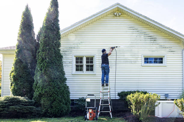 Post-Construction Pressure Washing in Reedsville, WI